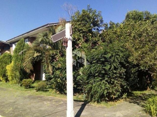 Casa com 414m², no Bairro Floresta, a 3 minutos da Rua Coberta Gramado