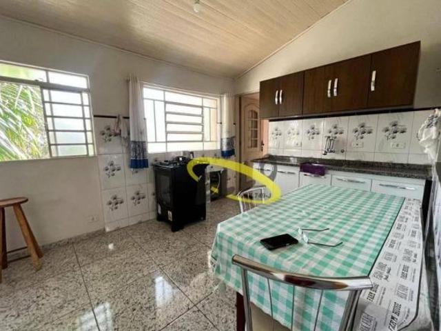 Casa com 4 casa no quintal a venda no Bairro Nakamura Park em Cotia!