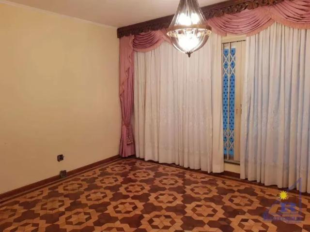 Casa com 4 dormitórios no Anália Franco