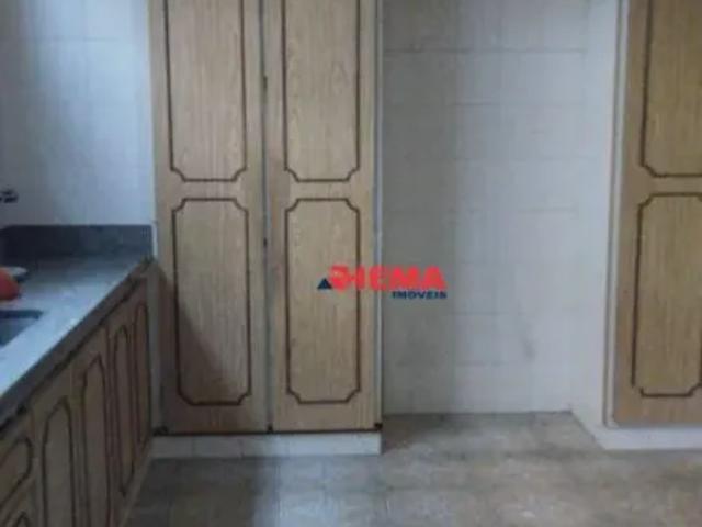 Casa com 4 dormitórios para alugar, 248 m² por R$ 9.650/mês Ponta da Praia Santos/SP