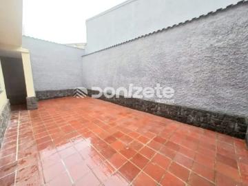Casa Comercial para Aluguel em Santo André Casa Branca – 220 m², 4 Quartos, 4 Vagas