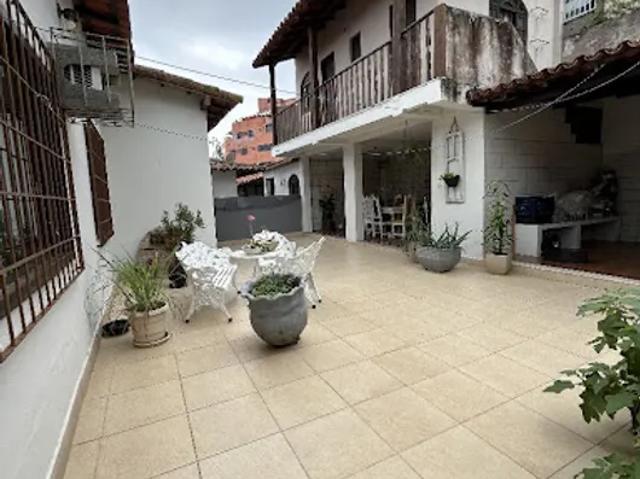 Casa com 4 dormitórios à venda, 290 m² por R$ 1.100.000,00 Imbetiba Macaé/RJ