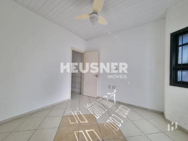 Casa com 4 dormitórios à venda, 236 m² por R$ 1.040.000,00 Guarani Novo Hamburgo/RS