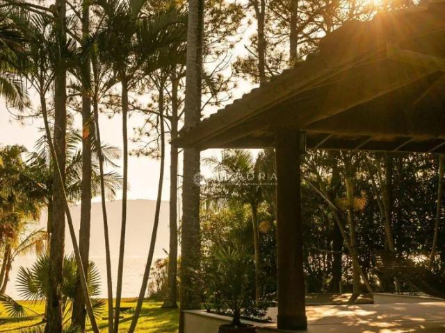 Casa com 4 dormitórios à venda, 350 m² por R$ 9.045.000,00 Barra da Lagoa Florianópolis/SC