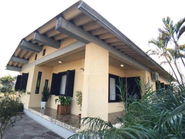 Casa com 4 dormitórios na Cidade Alta