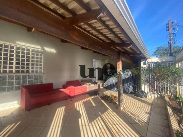 Casa com 4 dormitórios à venda, 179 m² por R$ 580.000,00 Messiânico Londrina/PR