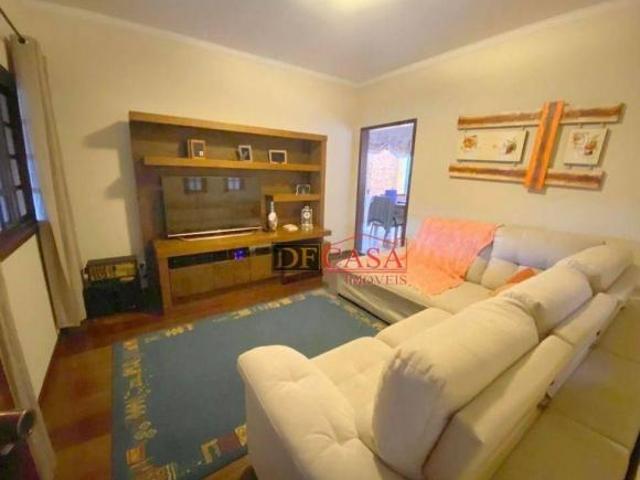 Casa com 4 dormitórios à venda, 220 m² por R$ 790.000,00 Itaquera São Paulo/SP