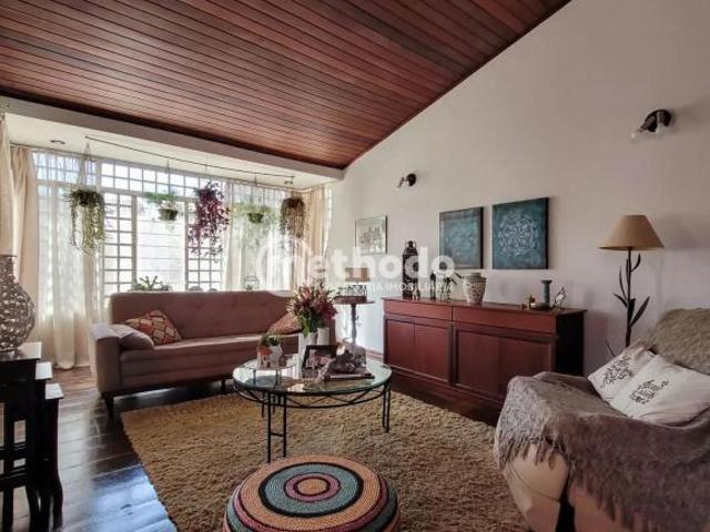 Casa com 4 dormitórios à venda, 235 m² por R$ 1.060.000,00 Vila Brandina Campinas/SP