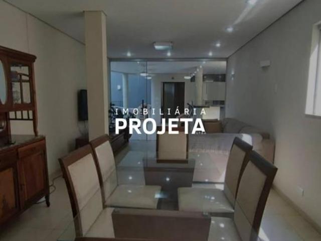 Casa com 4 dormitórios à venda, 235 m² por R$ 1.200.000,00 Jardim Bongiovani Presidente Prudente