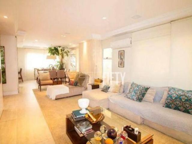 Casa com 4 dormitórios à venda, 230 m² por R$ 2.500.000,00 Brooklin São Paulo/SP