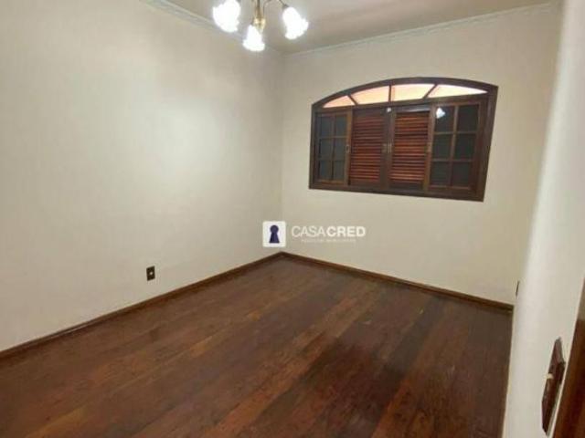 Casa com 4 dormitórios à venda, 233 m² por R$ 850.000,00 Santana Varginha/MG