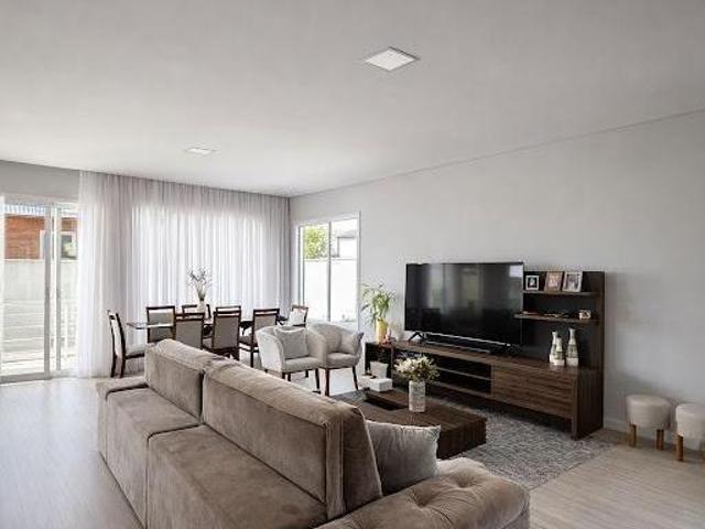 Casa com 4 dormitórios à venda, 250 m² por R$ 2.250.000,00 Residencial Alamedas Poços de Caldas/