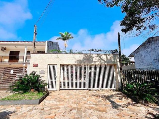 Casa com 4 dormitórios à venda, 300 m² por R$ 1.800.000,00 Centro Guaratuba/PR