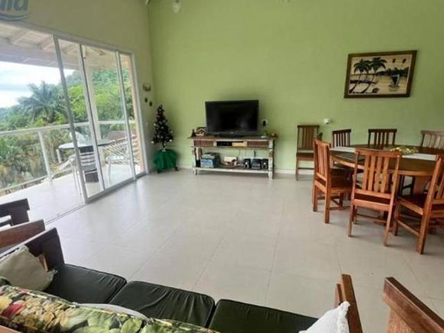 Casa com 4 dormitórios à venda, 310 m² por R$ 3.300.000 Guaecá São Sebastião/SP