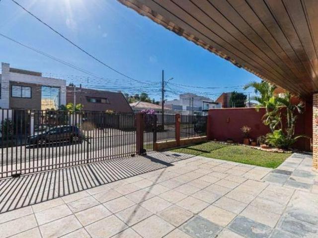 Casa com 4 dormitórios à venda, 325 m² por R$ 2.390.000,00 Campina do Siqueira Curitiba/PR