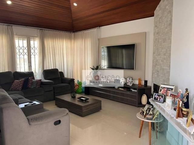 Casa com 4 dormitórios à venda, 331 m² por R$ 2.690.000,00 Ahú Curitiba/PR