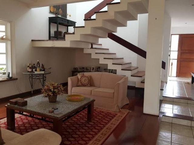 Casa com 4 dormitórios à venda, 332 m² por R$ 2.450.000,00 Jardim das Colinas São José dos Campo