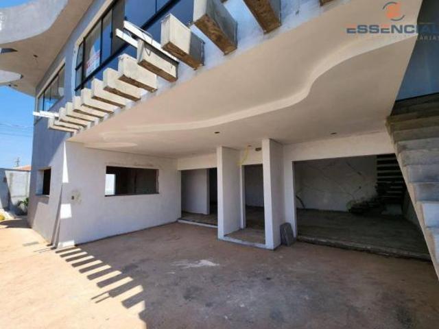 Casa com 4 dormitórios à venda, 367 m² por R$ 790.000,00 Residencial Ouro Verde Botucatu/SP