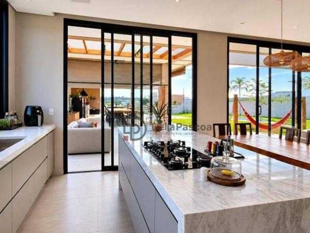 Casa com 4 dormitórios à venda, 360 m² por R$ 5.512.000,00 Condomínio Reserva Petrus Residencial
