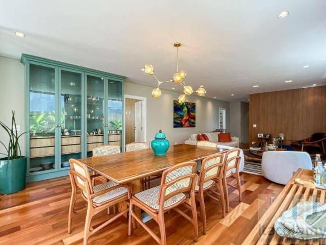 Casa com 4 dormitórios à venda, 376 m² por R$ 4.800.000 Alphaville Santana de Parnaíba/SP