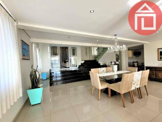 Casa com 4 dormitórios à venda, 387 m² por R$ 2.500.000,00 Condomínio Portal de Bragança Braganç