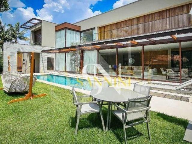 Casa com 4 dormitórios à venda, 427 m² Alphaville Barueri/SP