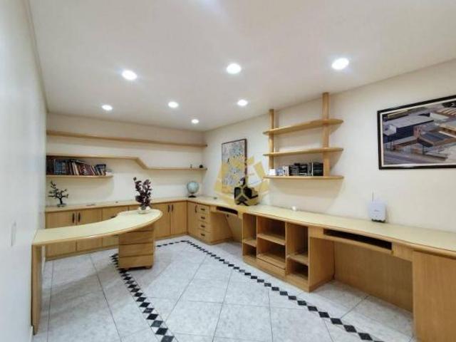 Casa com 4 dormitórios à venda, 680 m² por R$ 4.000.000,00 Hauer Curitiba/PR