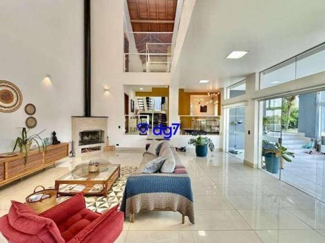Casa com 4 dormitórios à venda, 711 m² por R$ 2.990.000,00 Granja Viana Cara