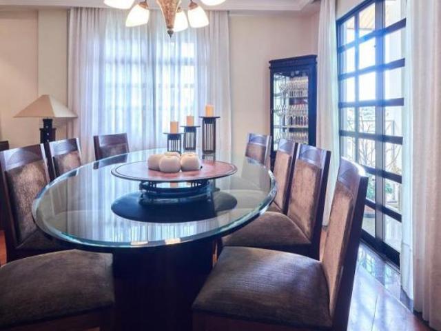 CASA com 4 dormitórios à venda com 464m² por R$ 3.214.000,00 no bairro São João