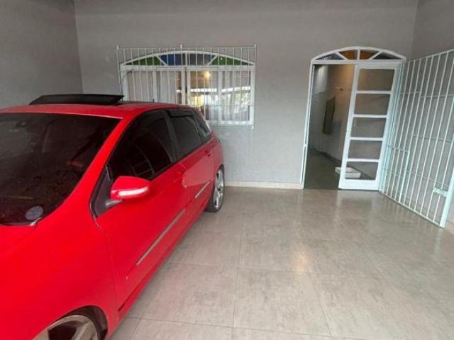 Casa com 4 Dormitórios bairro maracanã
