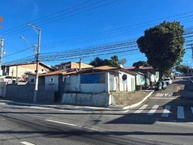 Casa com 4 dormitórios e 2 Terrenos de 300m² à venda, com 211 m² Área Construída Jardim Americano