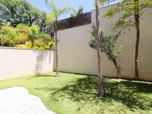 CASA COM 4 DORMITÓRIOS EM CONDOMÍNIO NO REAL PARQUE. ALTO PADRÃO COM 4 SUÍTES E 3 VAGAS DE GARAGEM