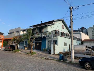 Casa com 4 dormitórios em Garibaldi