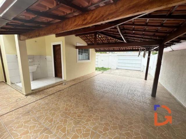 Casa com 4 dormitórios para alugar, 113 m² por R$ 4.200,00/mês Costazul Rio das Ostras/RJ