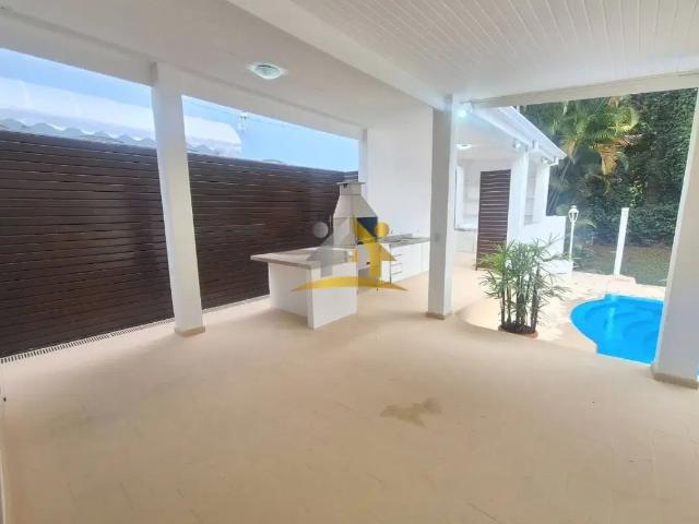 Casa com 4 dormitórios para alugar, 281 m² por R$ 27.948,05/mês Alphaville Santana de Parnaíba/SP