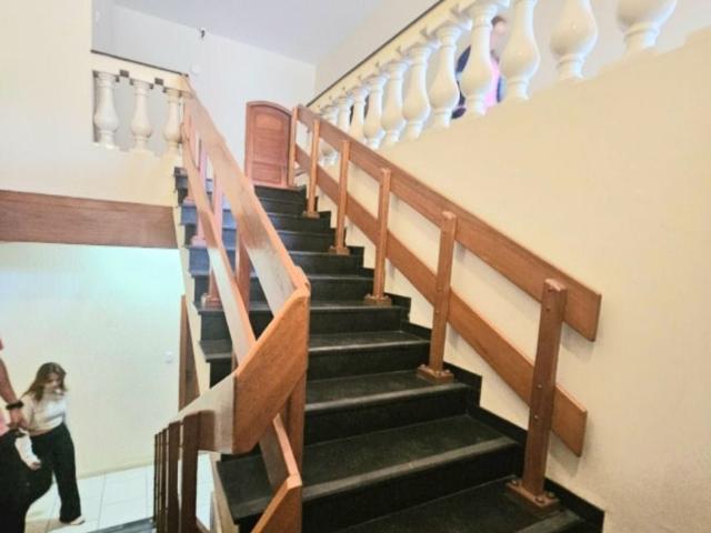 Casa com 4 dormitórios para alugar, 410 m² Centro São José dos Campos/SP