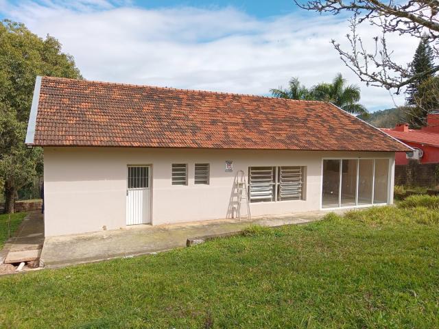 Casa com 4 dormitórios para aluguel Hípica Porto Alegre RS
