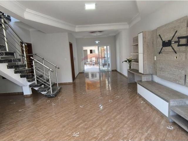 Casa espaçosa, 4 dormitórios, 300m2, para alugar por R$ 9.000,00, Jardim Esplanada II, Indaiatuba/SP