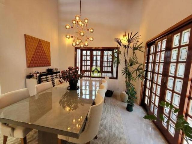 Casa com 4 Dormitórios, sendo 1 Suite à VENDA, R$ 1.200.000 Jardim da Serra Jundiaí SP