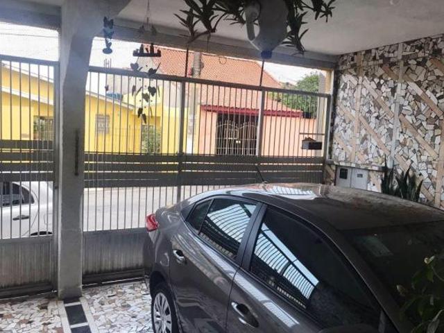 Casa com 4 Dormitorios, Sendo 4 suites e 2 Vagas de Garagem