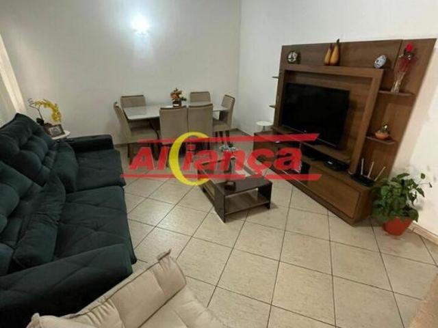 CASA COM 4 DORMITÓRIOS / 2 SUITES COM EDICULA Á VENDA, 218 M² VILA ROSALIA GUARULHOS/SP