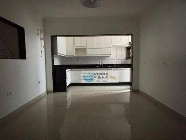 Casa com 4 dormitórios 2 suítes Jardim Portugal São José dos Campos/SP