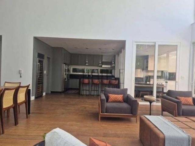 Casa com 4 quartos à venda, 500 m² Condomínio Lago Azul Araçoiaba da Serra/SP