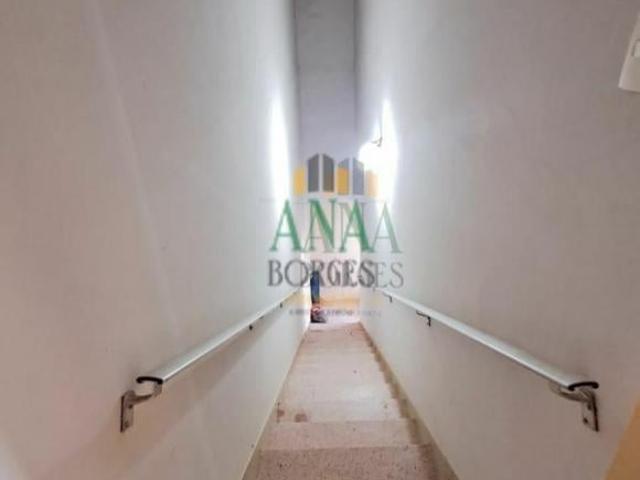Casa com 4 quartos à venda