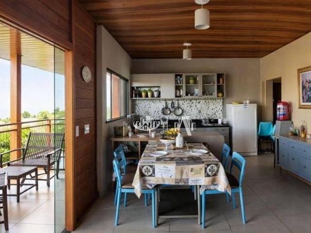 Casa com 4 quartos à venda, 230 m² por R$ 1.200.000 Estância Punta Del Leste Sertaneja/PR