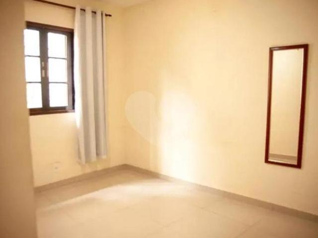 Casa com 4 quartos à venda em Vila miriam SP