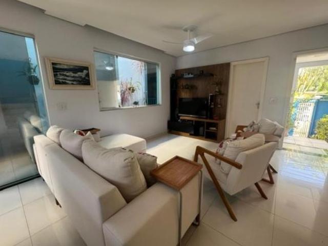Casa com 4 quartos à venda em Belo Horizonte, no bairro Castelo
