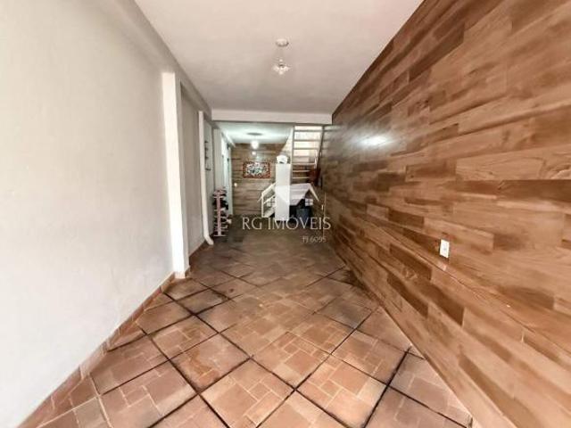 Casa com 4 quartos à venda em Belo Horizonte, no bairro Araguaia