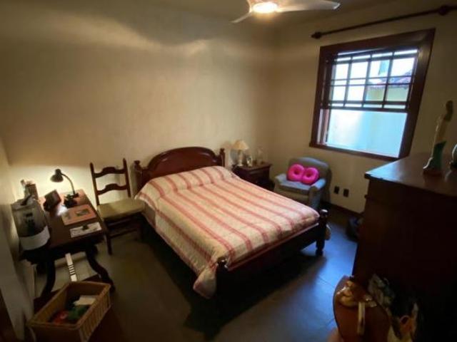 Casa com 4 quartos à venda em Belo Horizonte, no bairro Barro Preto