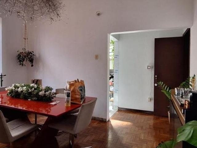 Casa com 4 quartos à venda em Belo Horizonte, no bairro Floresta